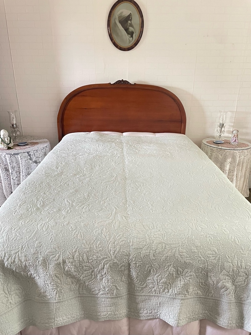 Vintage Matelasse Bedspread Cover Soft Green Floral Cotton Shabby Chic 82x84
